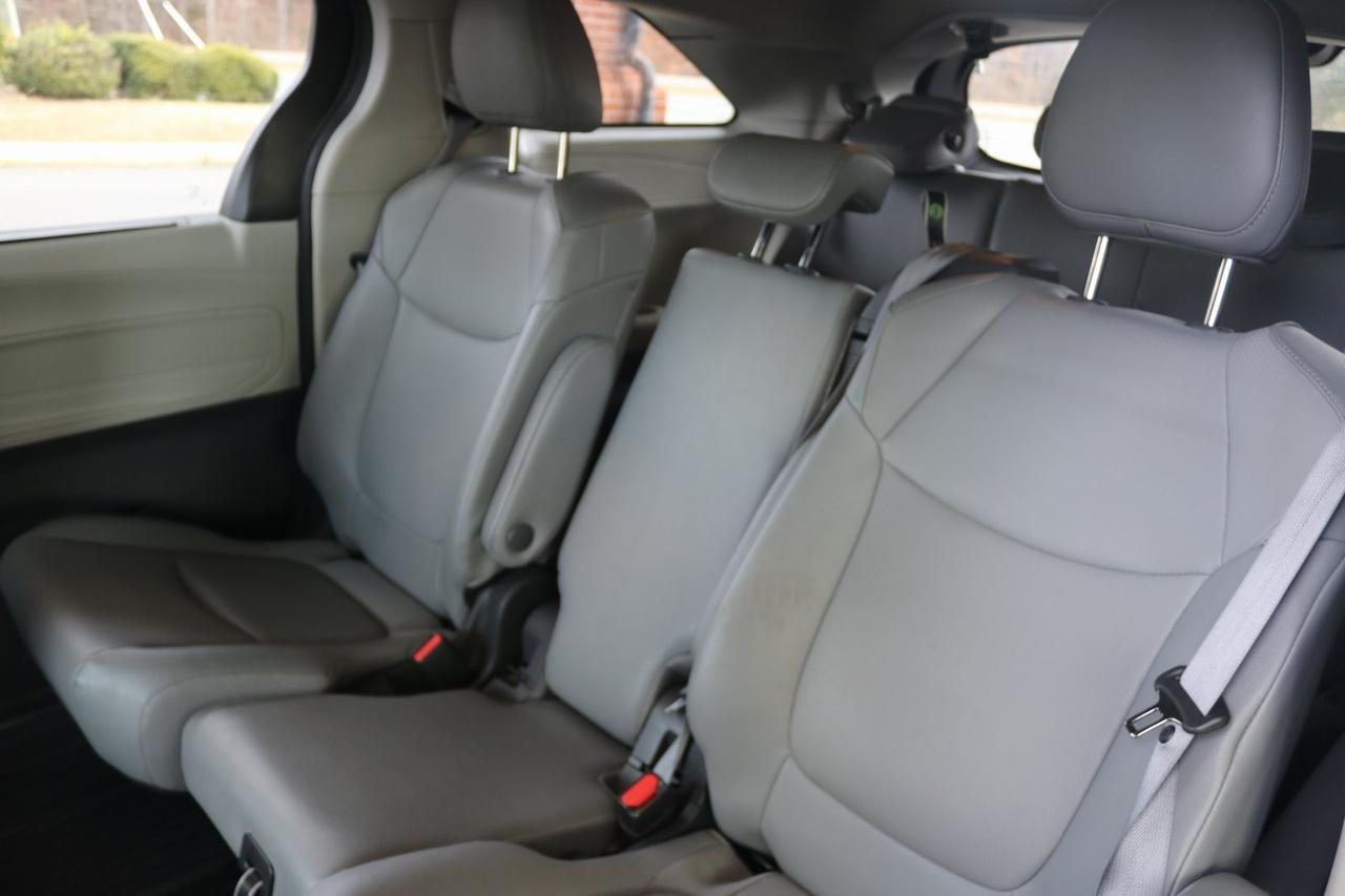 2023 Toyota Sienna XLE Fredericksburg VA
