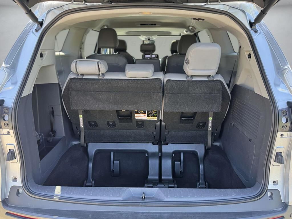 2023 Toyota Sienna XLE Fredericksburg VA