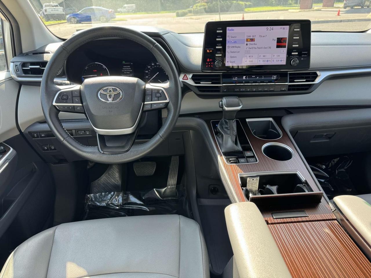 2023 Toyota Sienna XLE Fredericksburg VA