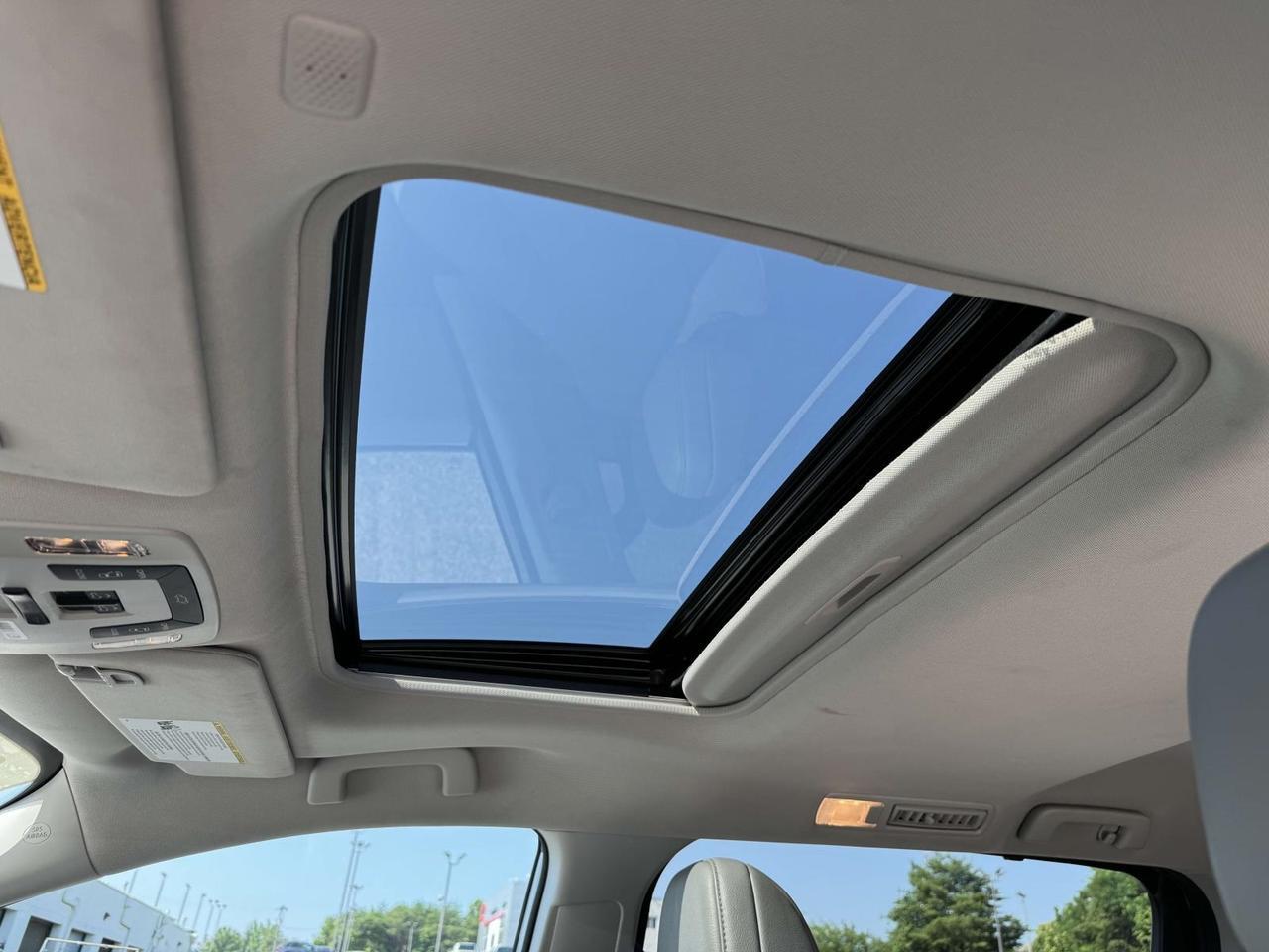 2023 Toyota Sienna XLE Fredericksburg VA