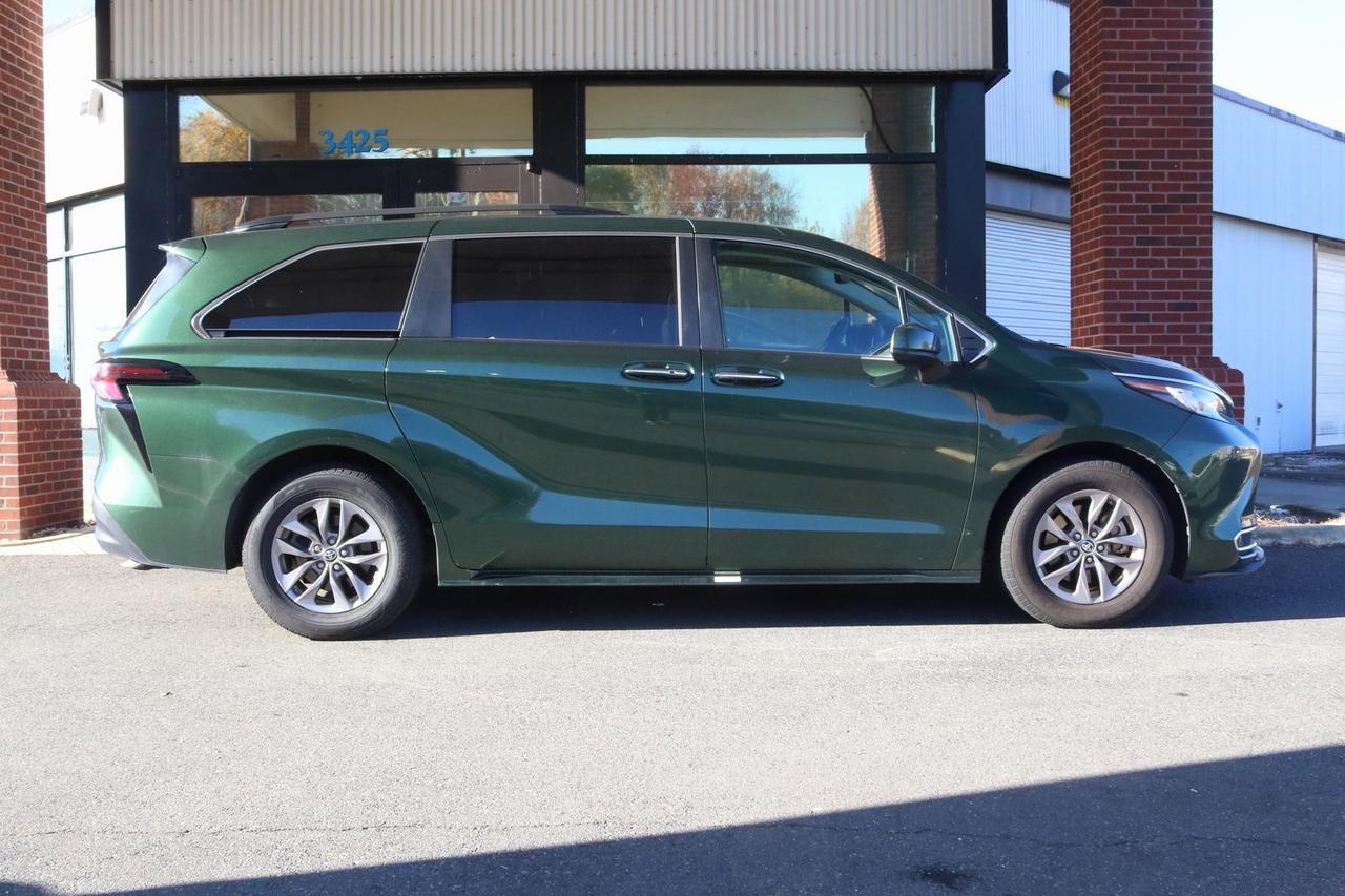 2023 Toyota Sienna XLE Fredericksburg VA