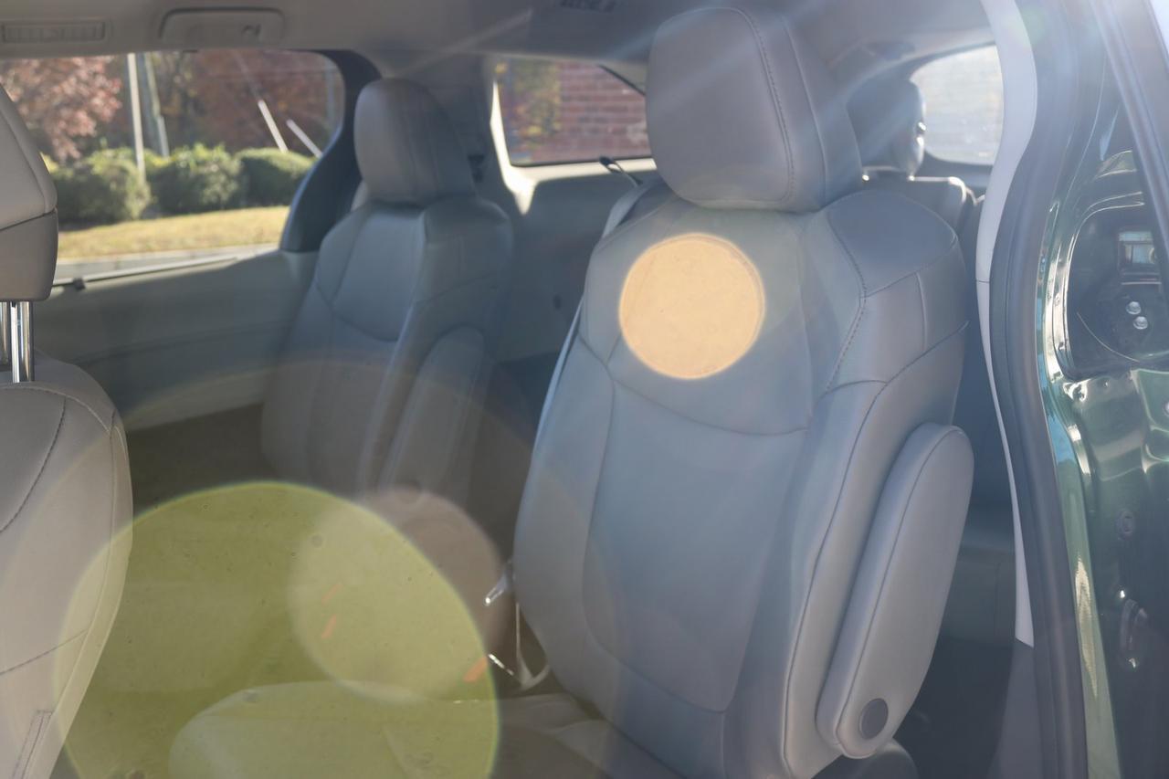 2023 Toyota Sienna XLE Fredericksburg VA