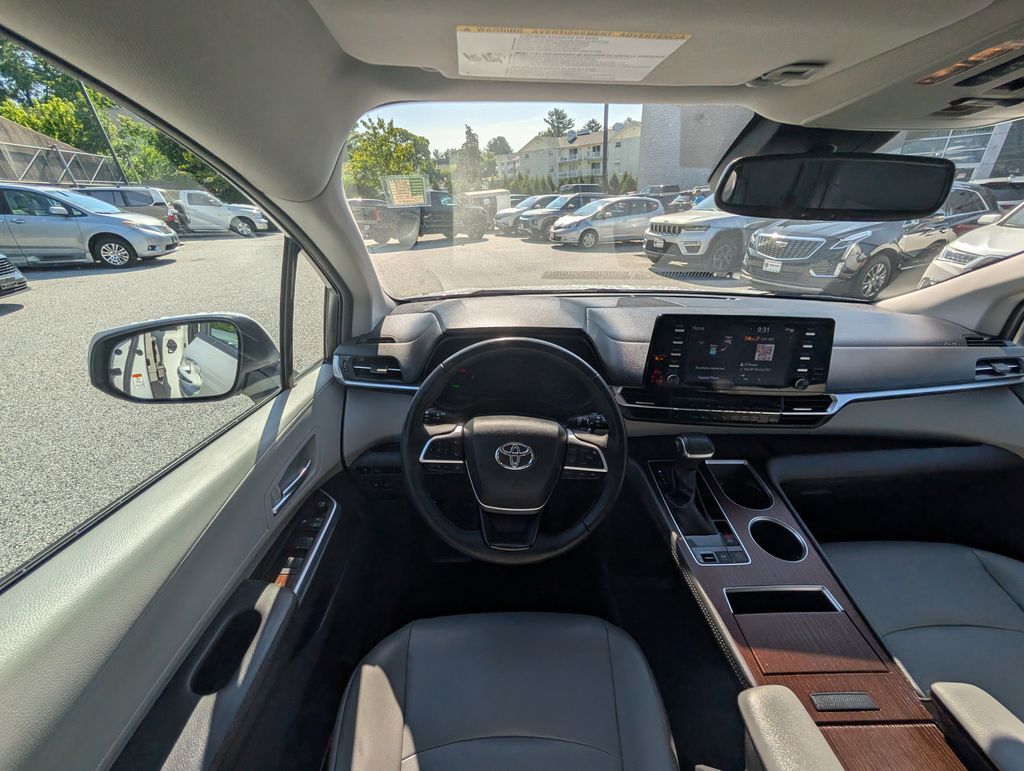 2023 Toyota Sienna XLE Cockeysville MD
