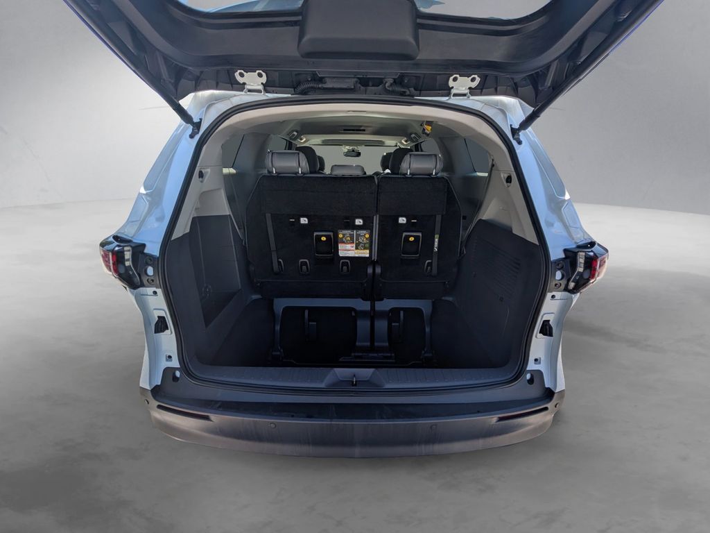 2023 Toyota Sienna XLE Cockeysville MD