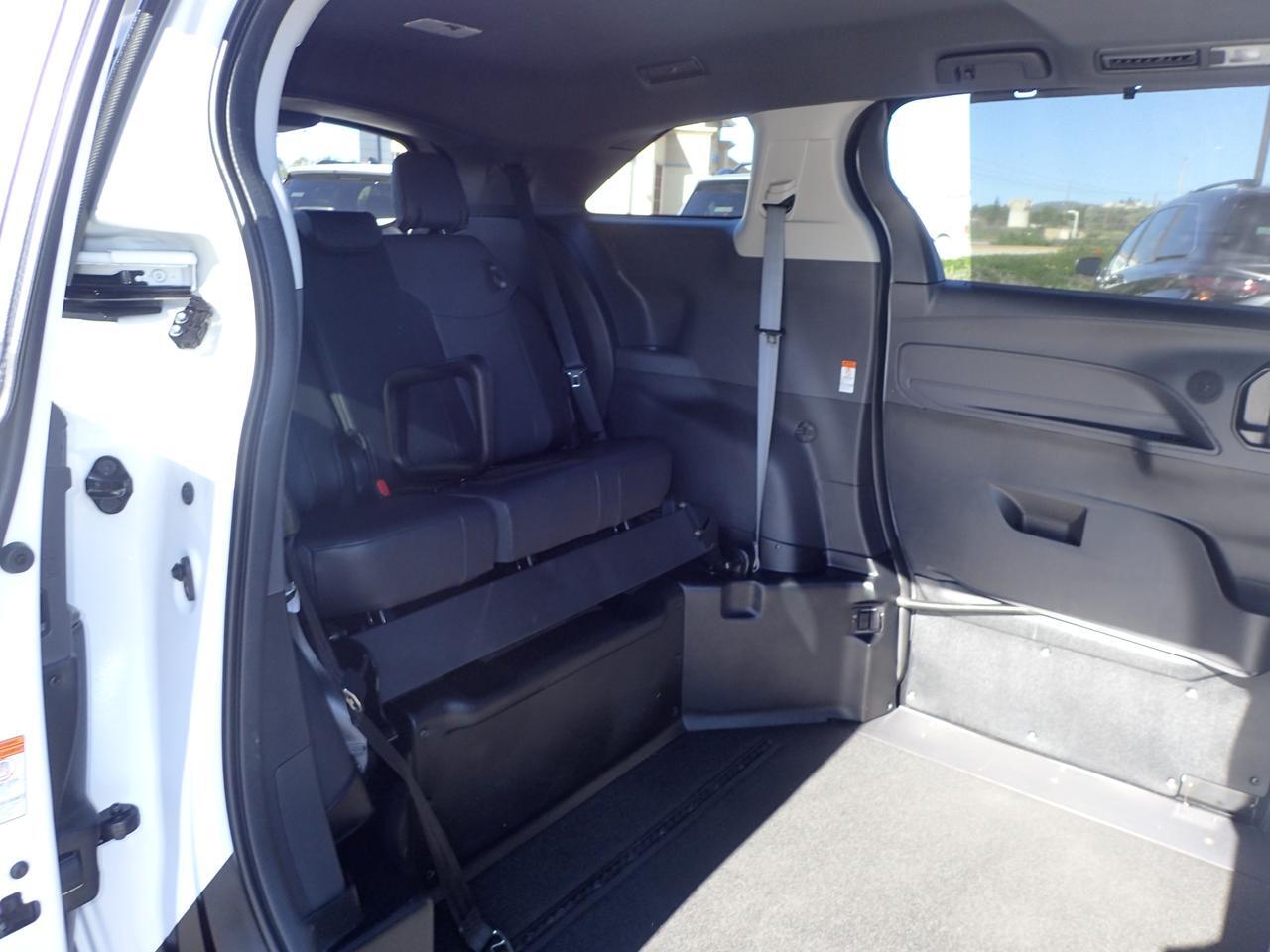 2023 Toyota Sienna XSE Anaheim CA