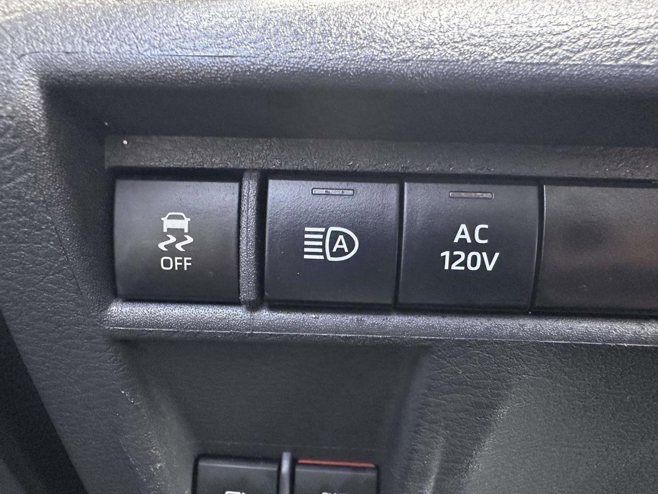 2023 Toyota Sienna XSE San Clemente CA