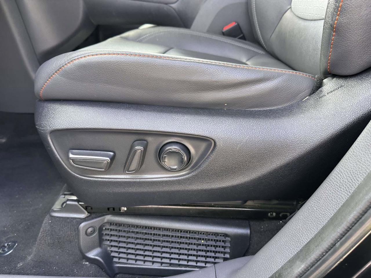 2023 Toyota Sienna XSE San Clemente CA