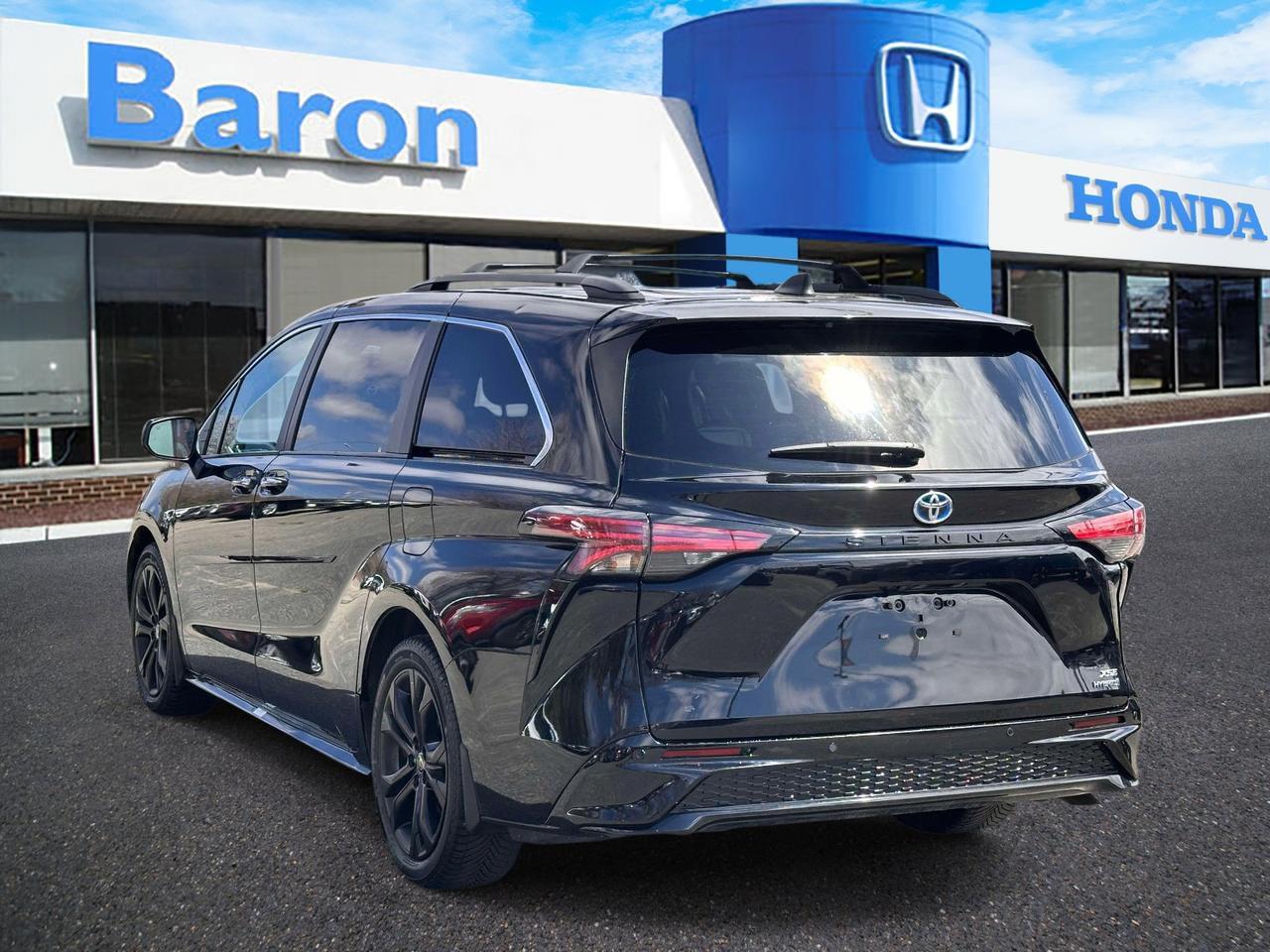 2023 Toyota Sienna XSE San Clemente CA