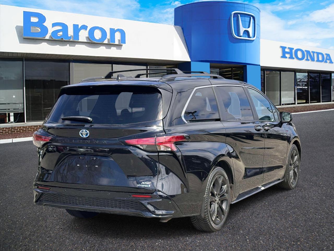 2023 Toyota Sienna XSE San Clemente CA