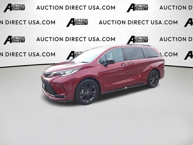2023 Toyota Sienna XSE