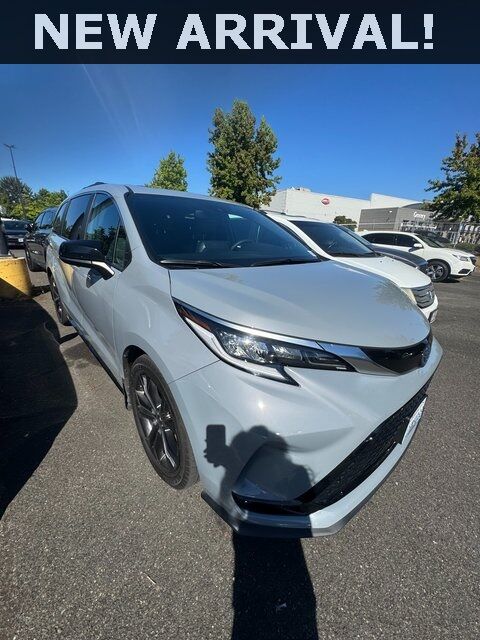 2023 Toyota Sienna XSE Renton WA
