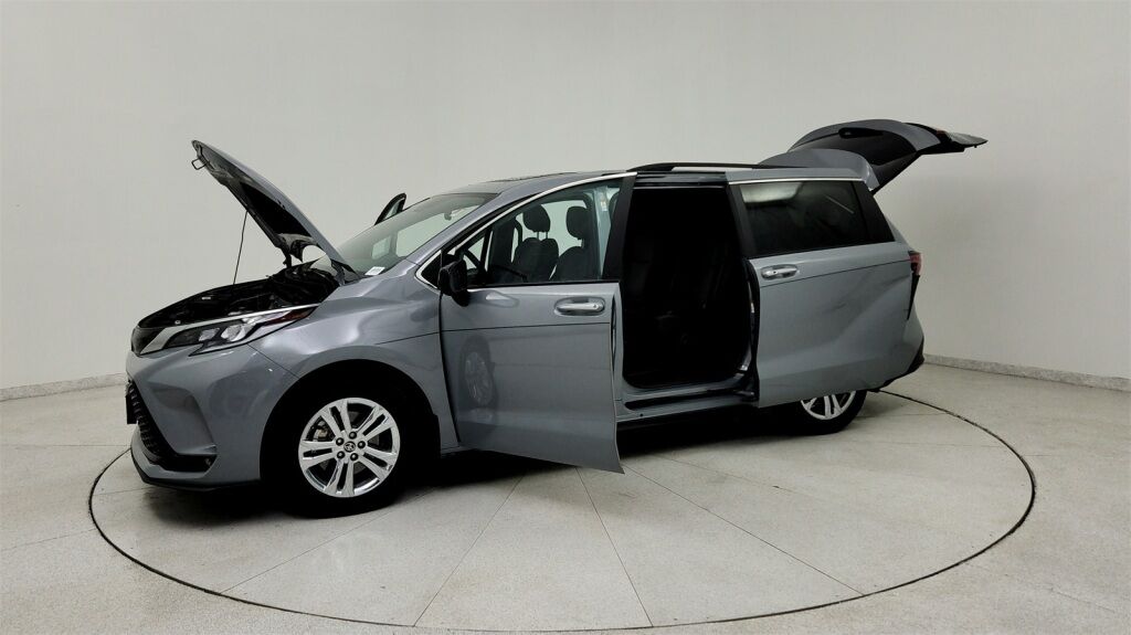 2023 Toyota Sienna XSE Laurel MD
