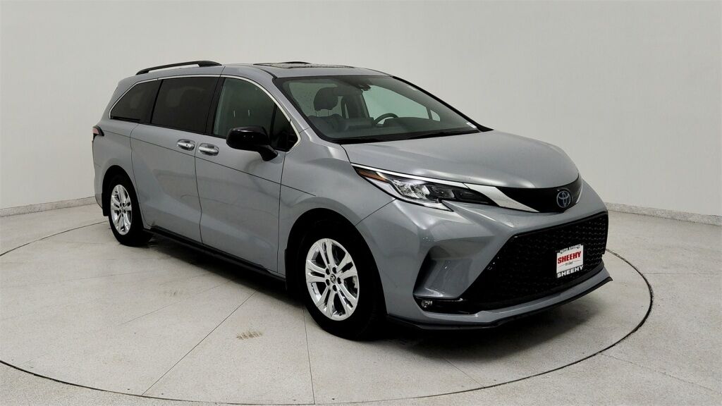 2023 Toyota Sienna XSE