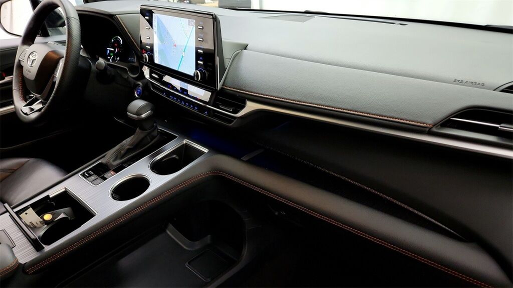 2023 Toyota Sienna XSE Laurel MD