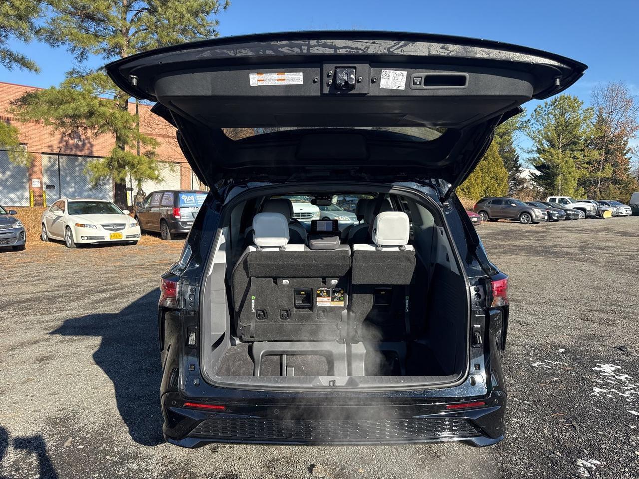 2023 Toyota Sienna XSE Chantilly VA