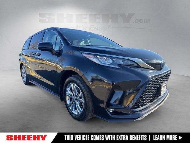2023 Toyota Sienna XSE