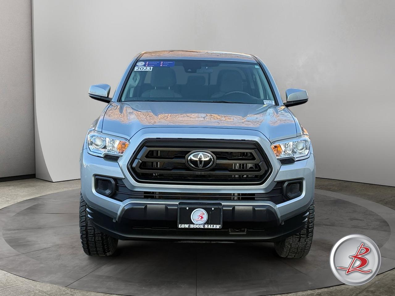 2023 Toyota TACOMA 4WD SR