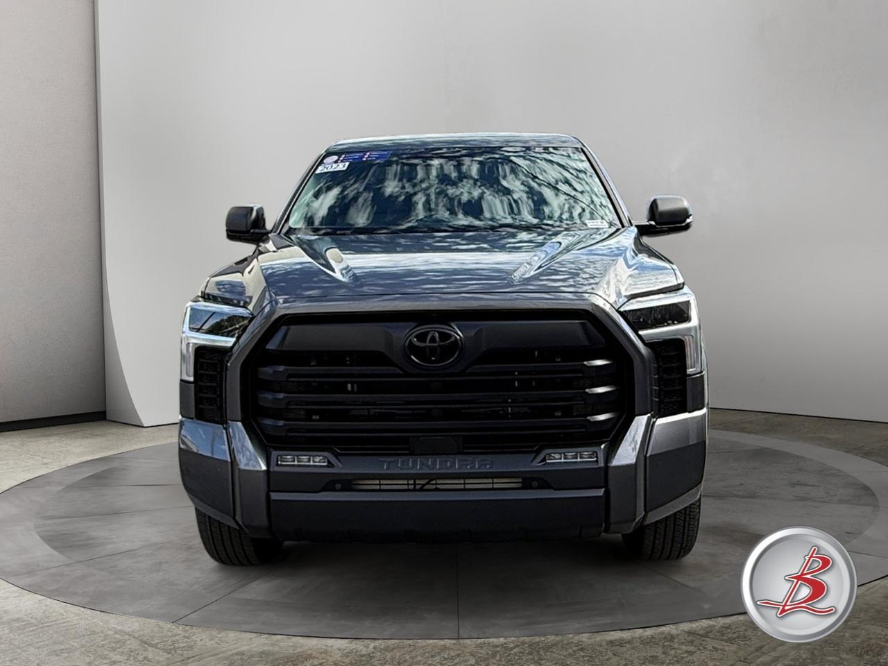 2023 Toyota TUNDRA 4WD SR5