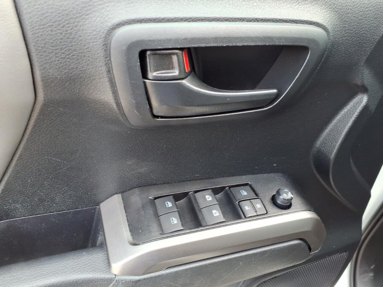 2023 Toyota Tacoma 2WD SR5 Uvalde TX
