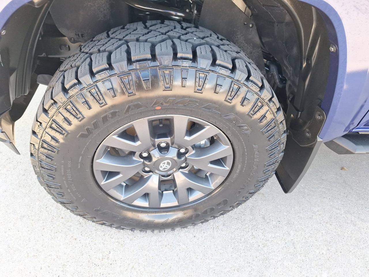 2023 Toyota Tacoma 2WD SR5 Hurst TX