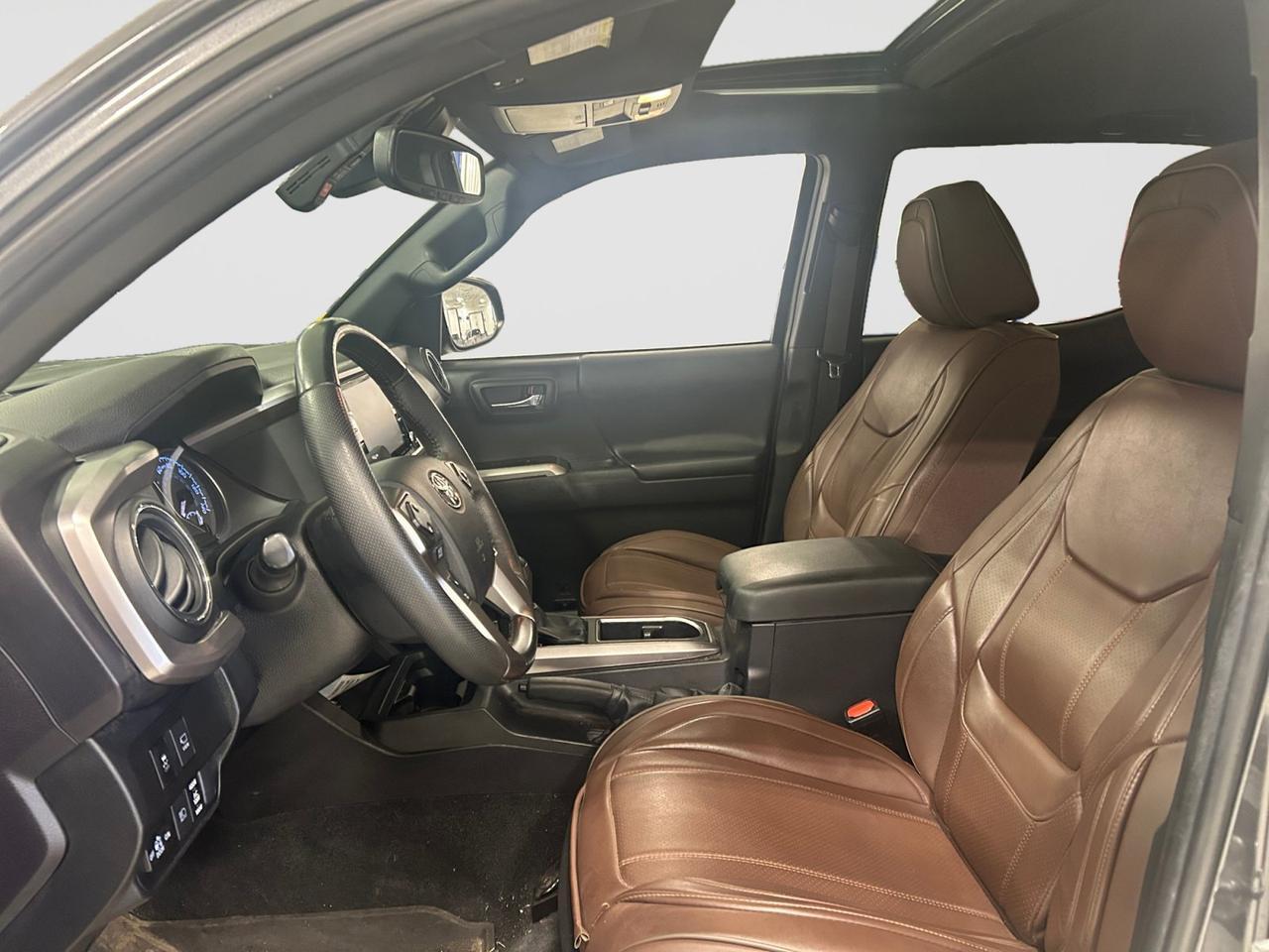 2023 Toyota Tacoma 4WD Limited New Braunfels TX