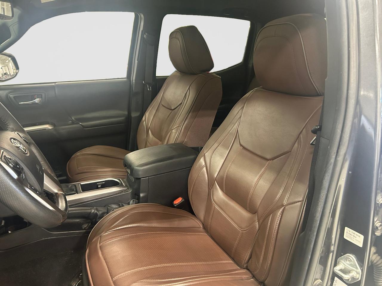 2023 Toyota Tacoma 4WD Limited New Braunfels TX