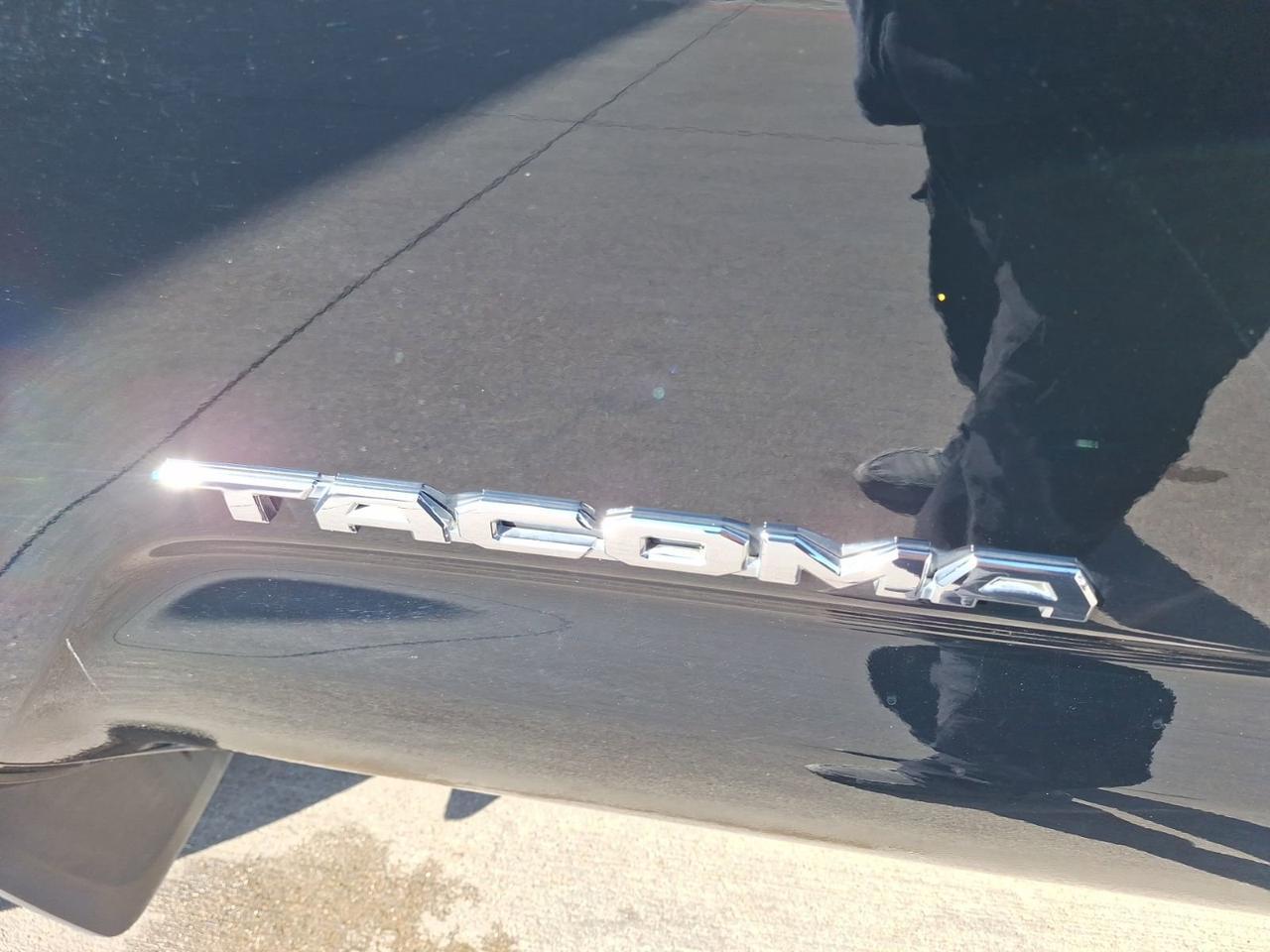 2023 Toyota Tacoma 4WD SR Hurst TX