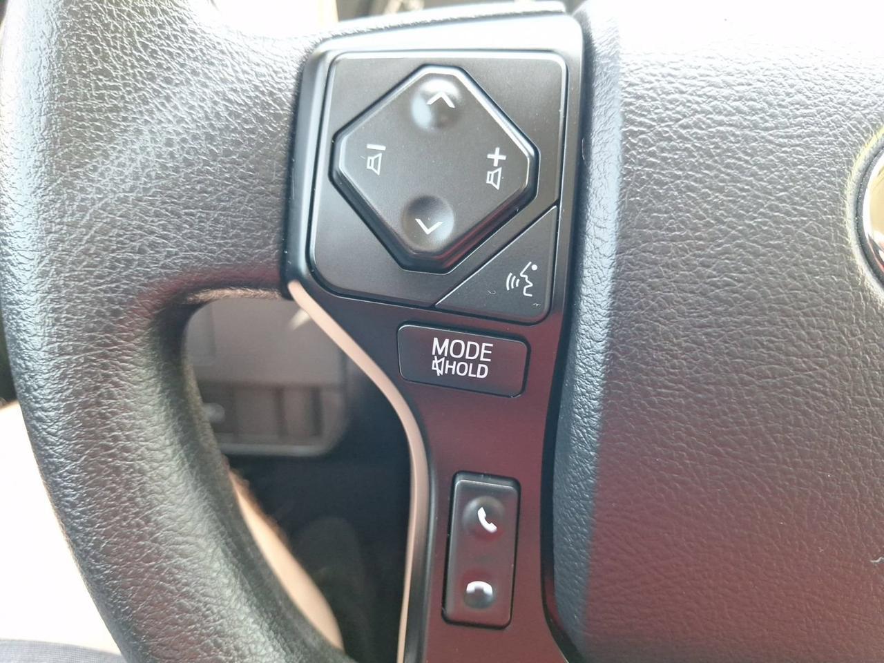 2023 Toyota Tacoma 4WD SR Hurst TX