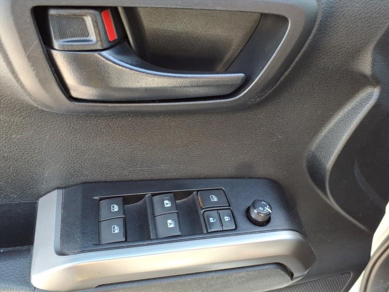 2023 Toyota Tacoma 4WD SR5 Uvalde TX