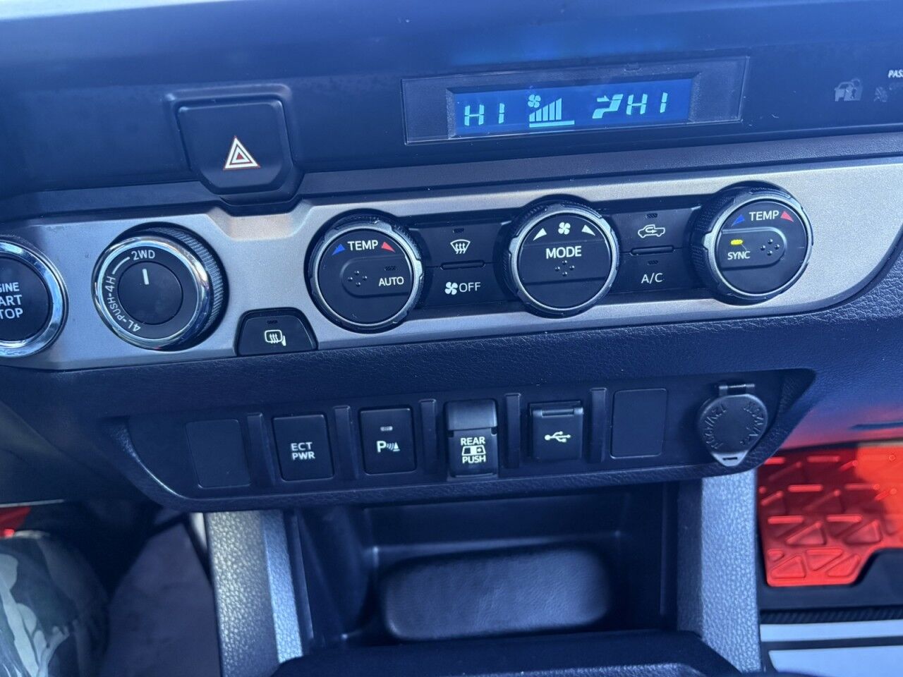 2023 Toyota Tacoma 4WD SR5 Fitchburg MA