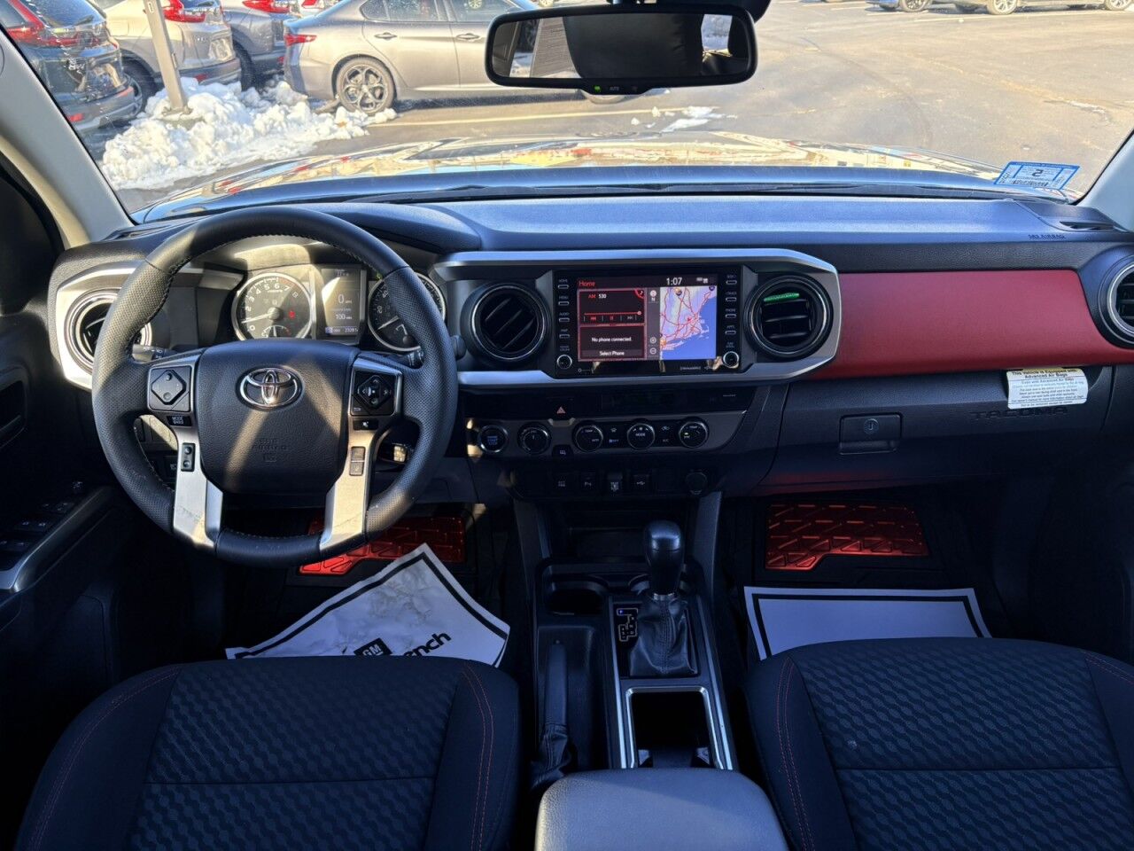 2023 Toyota Tacoma 4WD SR5 Fitchburg MA