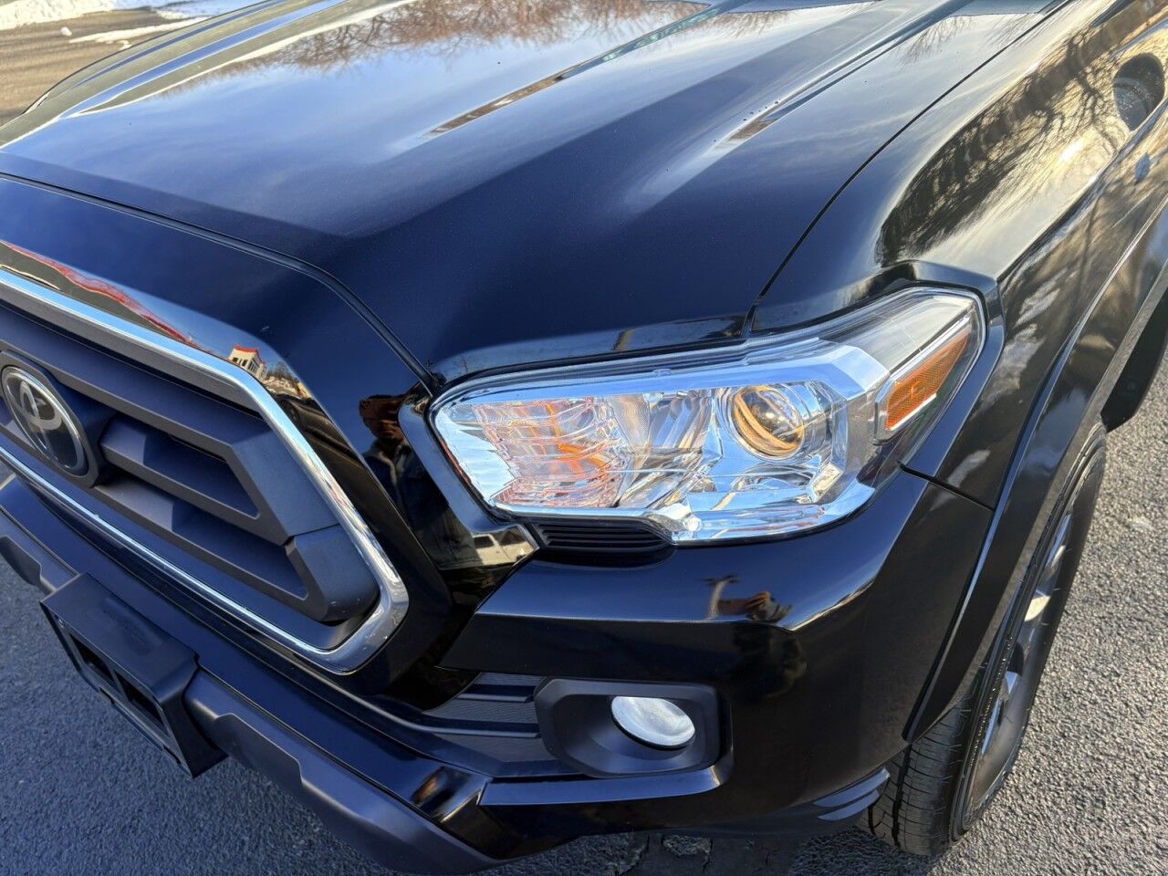 2023 Toyota Tacoma 4WD SR5 Fitchburg MA