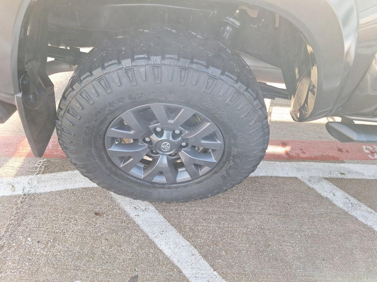 2023 Toyota Tacoma 4WD SR5 Hurst TX