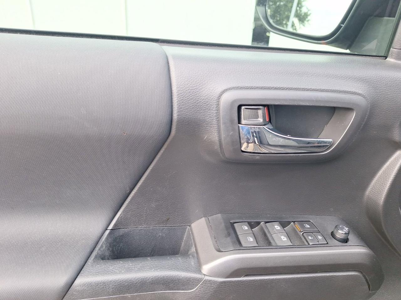 2023 Toyota Tacoma 4WD TRD Off Road Hurst TX