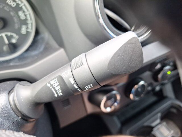 2023 Toyota Tacoma 4WD TRD Off Road Hurst TX