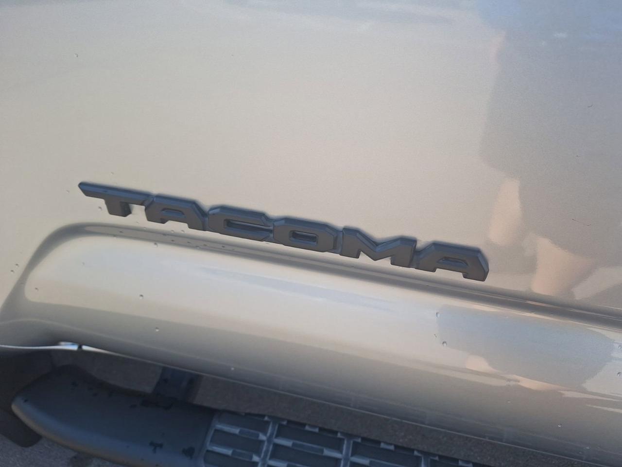 2023 Toyota Tacoma 4WD TRD Off-Road Hurst TX