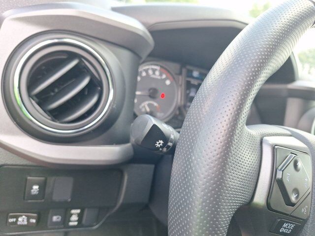 2023 Toyota Tacoma 4WD TRD Off-Road Hurst TX