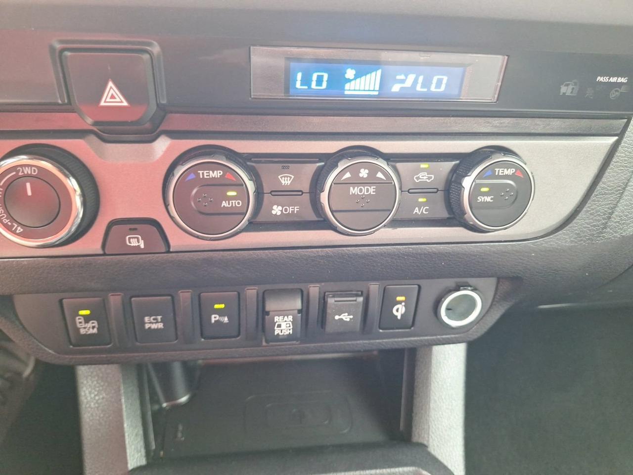 2023 Toyota Tacoma 4WD TRD Off Road Hurst TX
