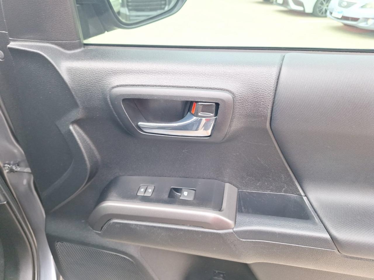 2023 Toyota Tacoma 4WD TRD Off Road Hurst TX