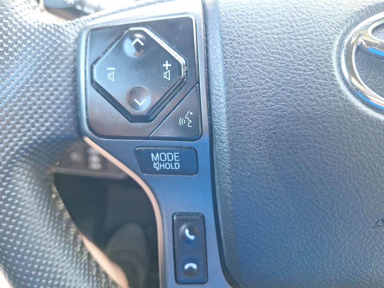 2023 Toyota Tacoma 4WD TRD Off-Road Hurst TX