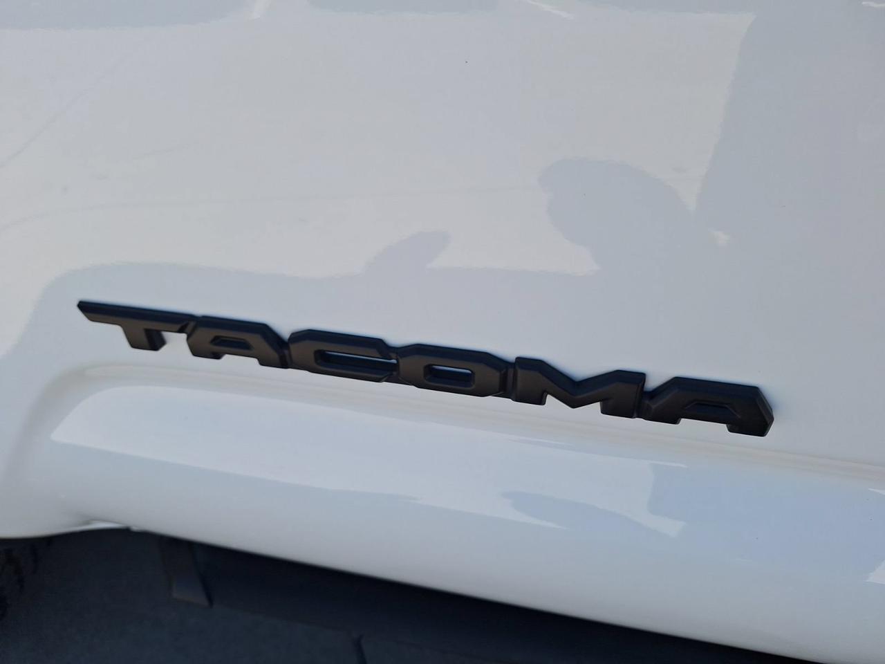 2023 Toyota Tacoma 4WD TRD Off-Road Hurst TX