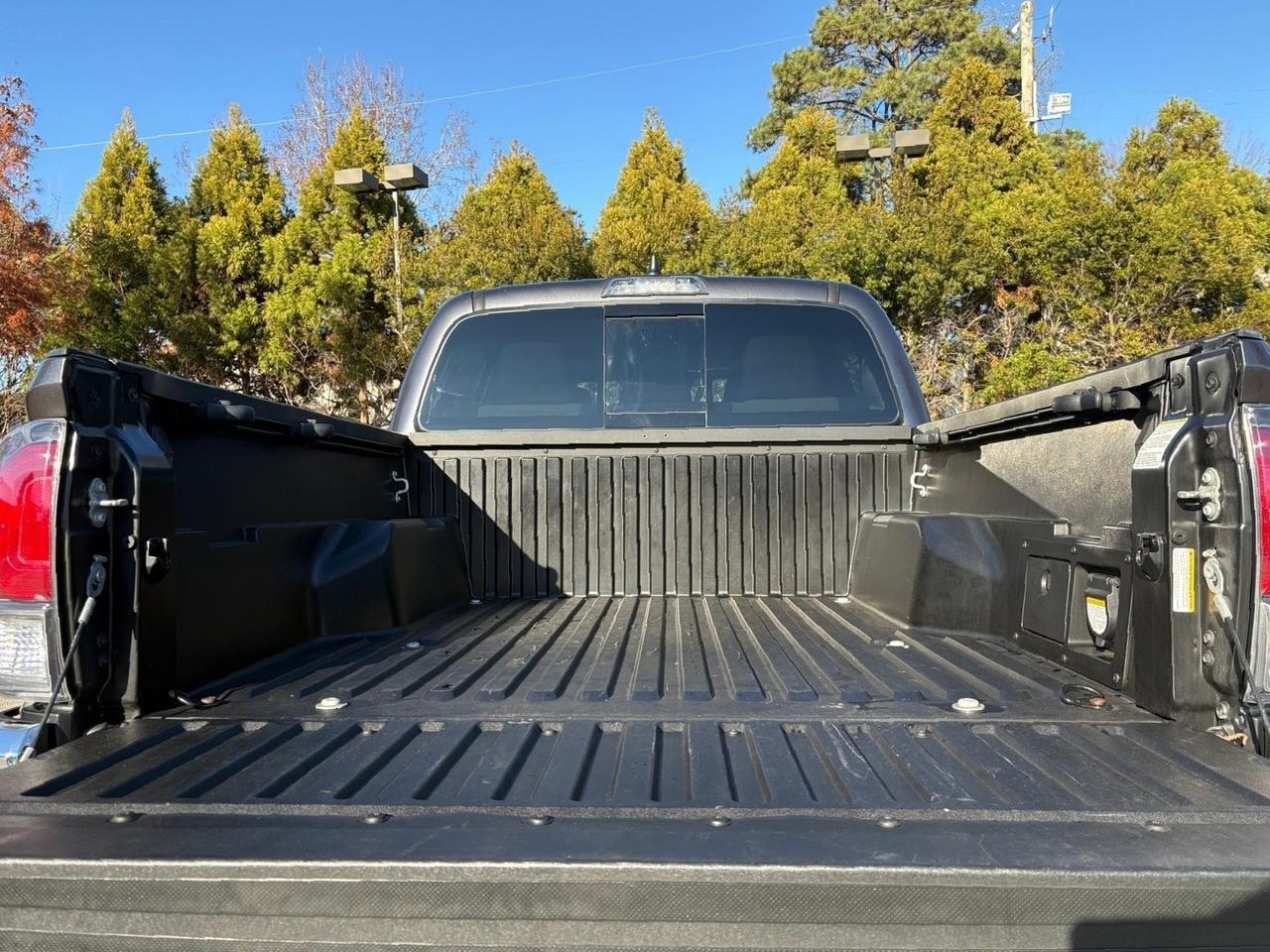 2023 Toyota Tacoma 4WD TRD Off Road, RUNNING BOARDS, TOW PACKAGE, FENDER FLARES, POWER TAILGATE, BACKUP CAMERA WITH PARKING SENSORS, NAVIGATION, KEYLESS START, ONLY 1 OWNER, CLEAN CARFAX, THIS TRUCK IS LIKE BRAND NEW! Virginia Beach VA