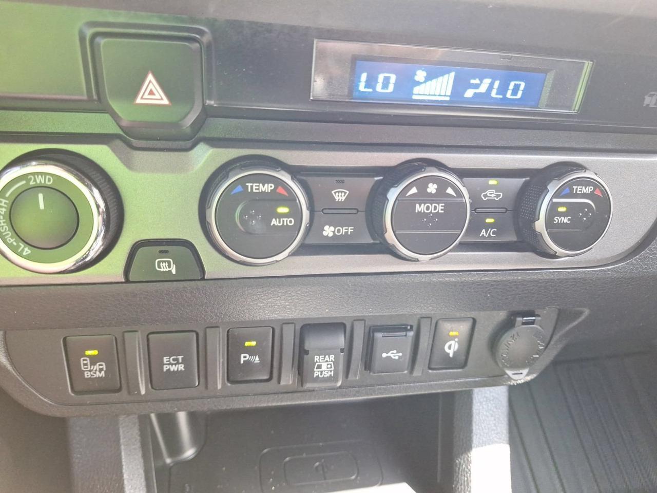 2023 Toyota Tacoma 4WD TRD Sport Hurst TX