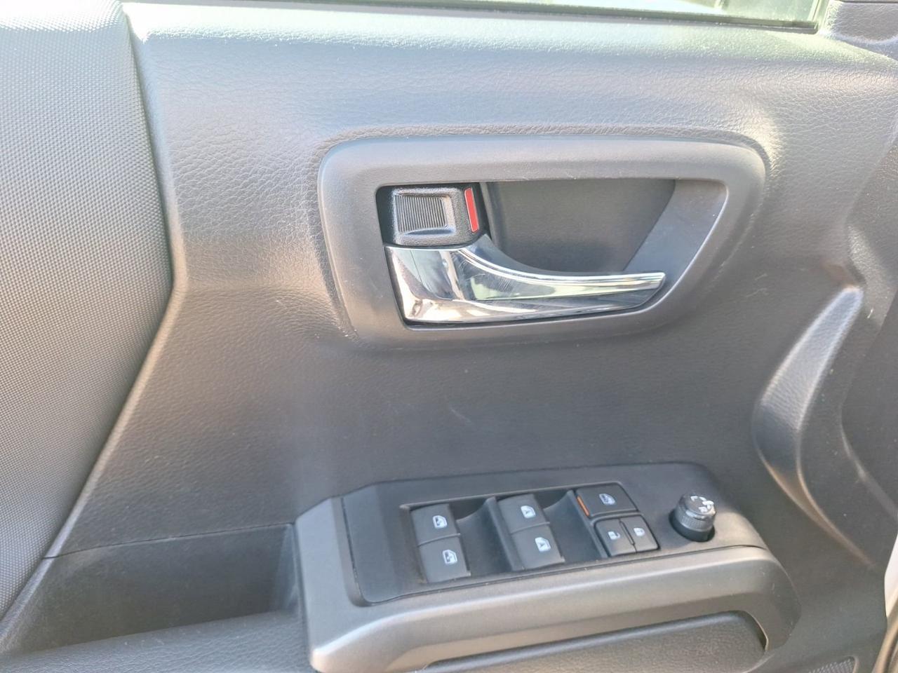 2023 Toyota Tacoma 4WD TRD Sport Hurst TX