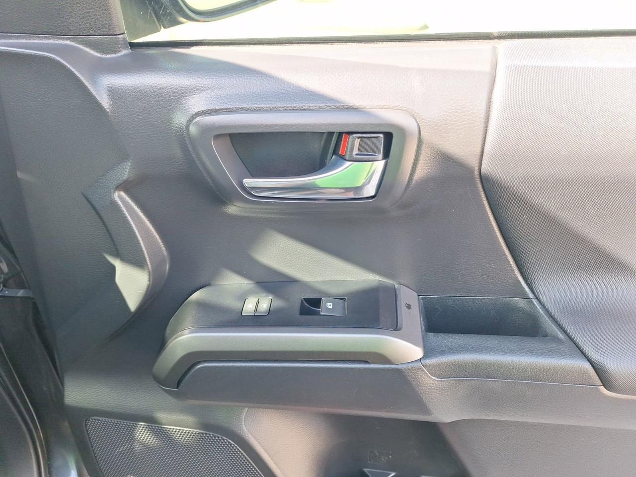 2023 Toyota Tacoma 4WD TRD Sport Hurst TX