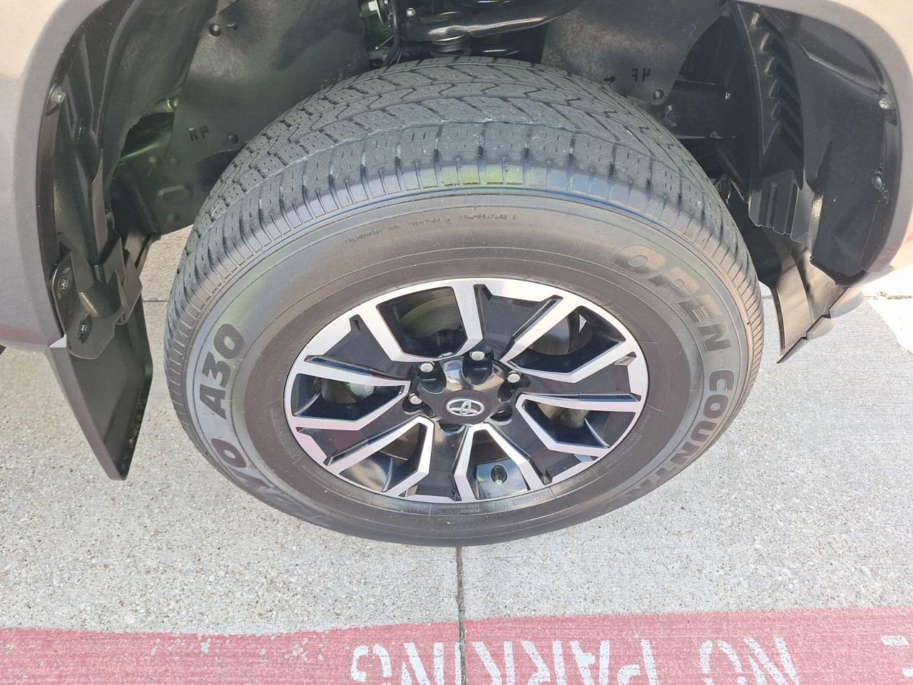 2023 Toyota Tacoma 4WD TRD Sport Hurst TX