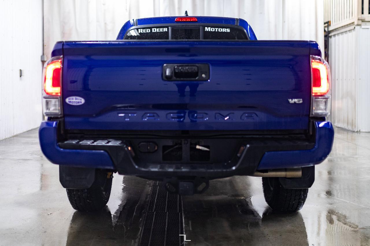 2023 Toyota Tacoma 4x4 Access Cab TRD Off-Road Nav BCam Red Deer AB