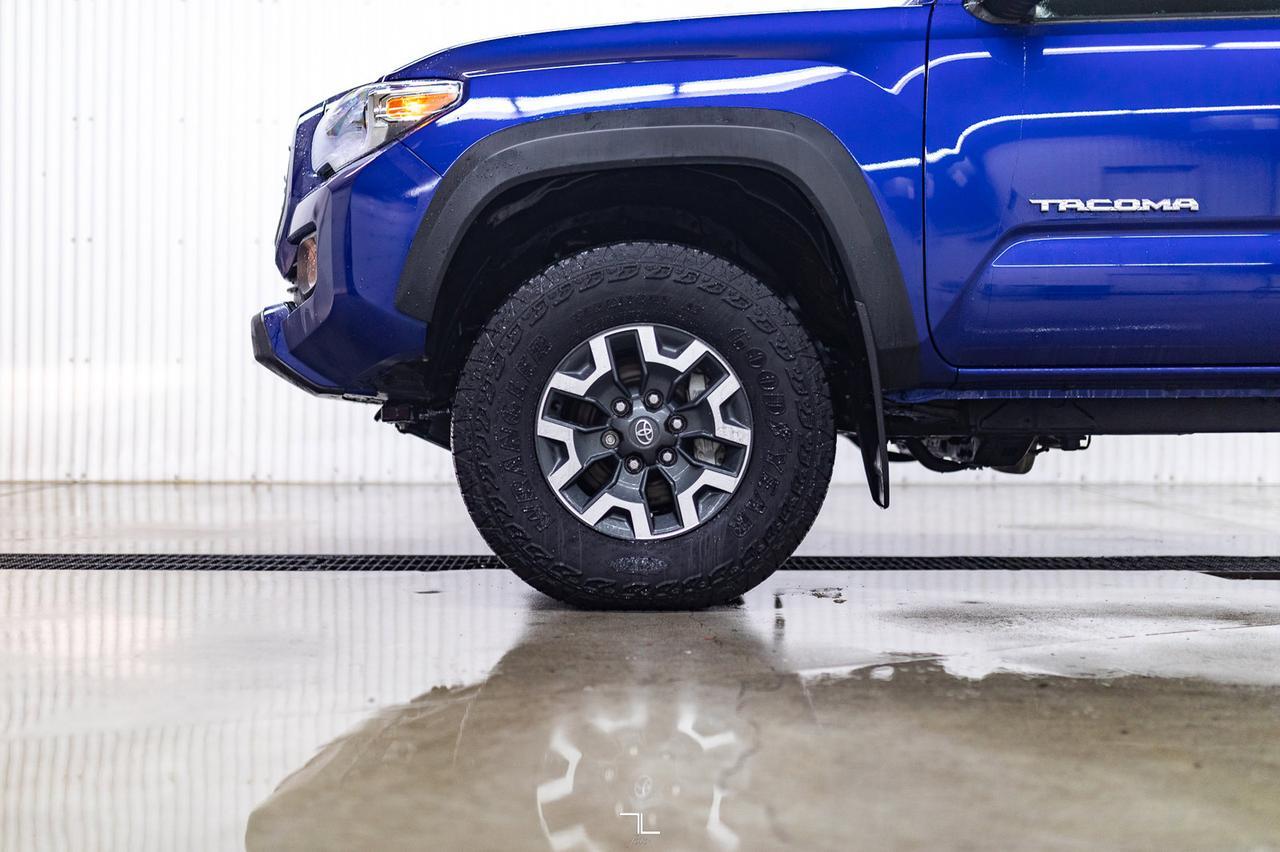 2023 Toyota Tacoma 4x4 Access Cab TRD Off-Road Nav BCam Red Deer AB