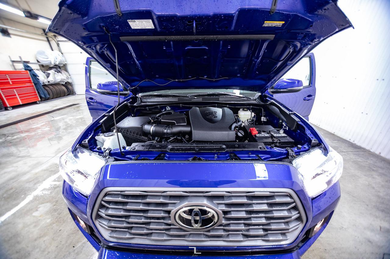 2023 Toyota Tacoma 4x4 Access Cab TRD Off-Road Nav BCam Red Deer AB