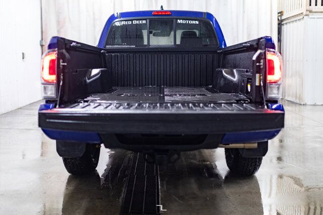 2023 Toyota Tacoma 4x4 Access Cab TRD Off-Road Nav BCam Red Deer AB